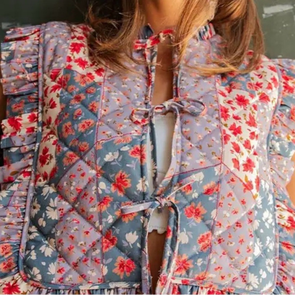 eesome Quilted Floral Tie-Front Vest in Blue & Pink